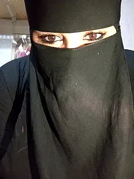 Snapshot of -Batta- chatting on February 11, 2026, 2:50 pm -Batta- online show from February 11, 2026, 2:50 pm