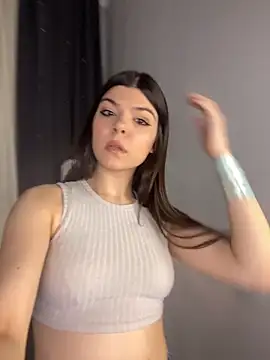 Snapshot of kira_seduce chatting on December 5, 2025, 2:26 pm kira seduce online show from December 5, 2025, 2:26 pm