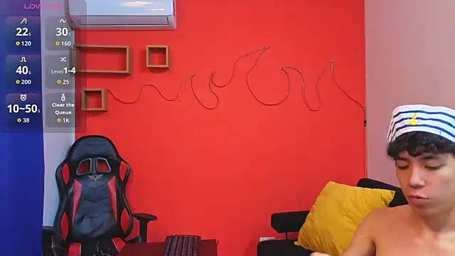 Snapshot of Neo_Twink chatting on February 24, 2026, 7:04 pm Neo Twink online show from February 24, 2026, 7:04 pm