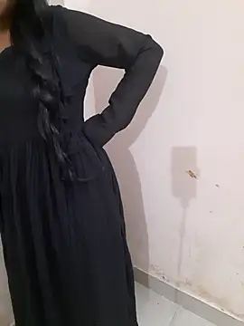 Riya rani8 online show from February 7, 2026, 3:25 am