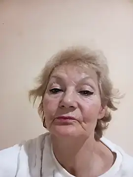 Snapshot of Calypso-Loove chatting on December 15, 2025, 12:00 pm Calypso-Loove online show from December 15, 2025, 12:00 pm