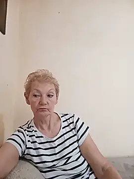 Snapshot of Calypso-Loove chatting on May 21, 2026, 9:39 am Calypso-Loove online show from May 21, 2026, 9:39 am
