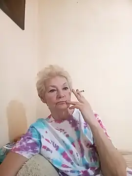 Snapshot of Calypso-Loove chatting on April 21, 2026, 11:06 am Calypso-Loove online show from April 21, 2026, 11:06 am