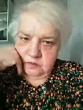 HapinessLovee online show from May 15, 2026, 7:06 am