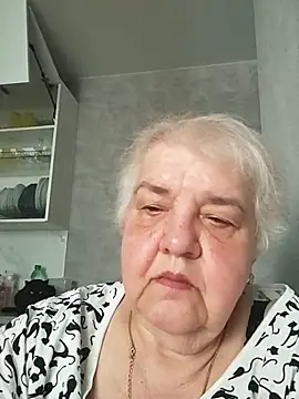 HapinessLovee online show from May 23, 2026, 6:34 am