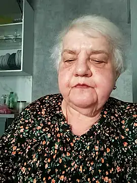 HapinessLovee online show from May 11, 2026, 2:56 pm