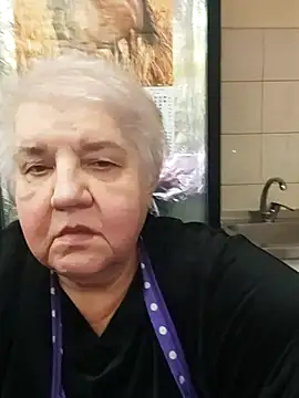 Snapshot of HapinessLovee chatting on January 8, 2026, 11:16 am HapinessLovee online show from January 8, 2026, 11:16 am