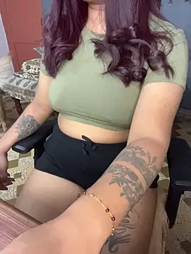 Brown Beautyz online show from March 10, 2026, 4:11 pm