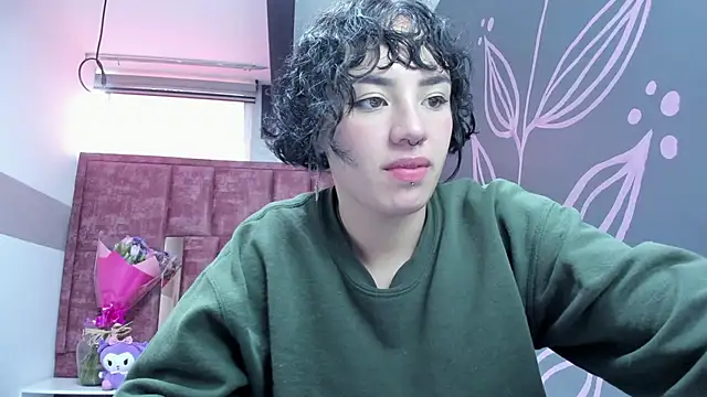 Snapshot of Kiara_Fox__ chatting on March 2, 2026, 9:11 pm Kiara Fox online show from March 2, 2026, 9:11 pm