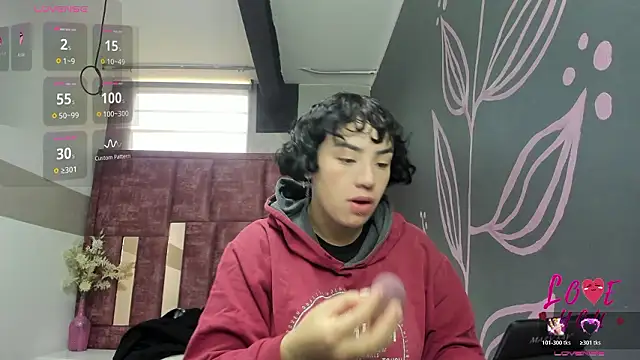 Snapshot of Kiara_Fox__ chatting on February 25, 2026, 8:30 pm Kiara Fox online show from February 25, 2026, 8:30 pm