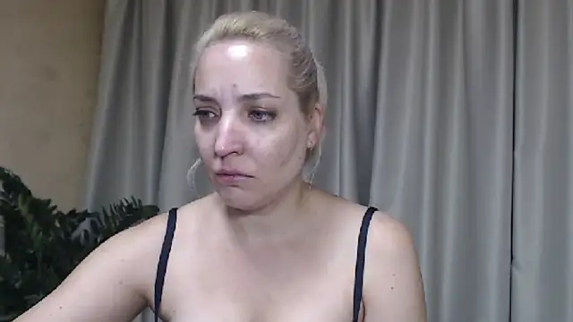 sweetpussy online show from September 14, 2025, 2:28 pm