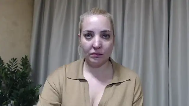 Snapshot of sweetpussy chatting on March 21, 2026, 5:06 pm sweetpussy online show from March 21, 2026, 5:06 pm