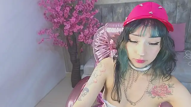 Snapshot of stefnixxx_s chatting on December 5, 2025, 9:34 pm stefnixxx s online show from December 5, 2025, 9:34 pm