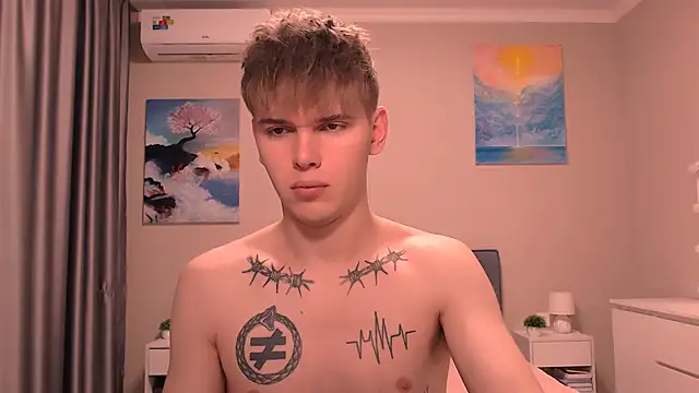 Snapshot of Fredd_Xanders chatting on December 14, 2025, 6:57 pm Fredd Xanders online show from December 14, 2025, 6:57 pm