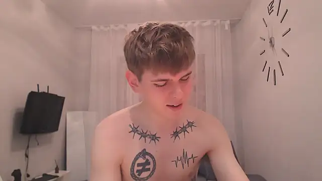 Snapshot of Fredd_Xanders chatting on June 10, 2026, 3:24 pm Fredd Xanders online show from June 10, 2026, 3:24 pm