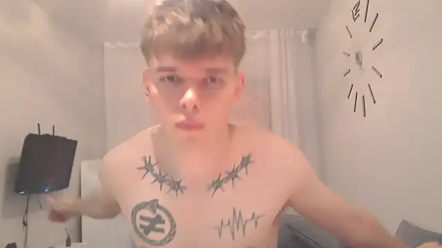 Snapshot of Fredd_Xanders chatting on June 16, 2026, 10:48 am Fredd Xanders online show from June 16, 2026, 10:48 am