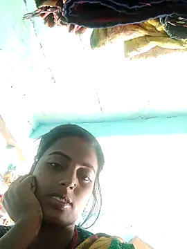 Snapshot of kami_sexe chatting on December 16, 2025, 5:00 am kami sexe online show from December 16, 2025, 5:00 am