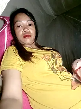 Snapshot of anna-can chatting on March 4, 2026, 4:37 pm anna-can online show from March 4, 2026, 4:37 pm