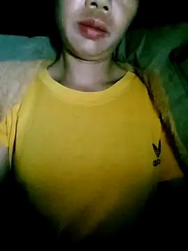 Snapshot of anna-can chatting on December 16, 2025, 2:10 pm anna-can online show from December 16, 2025, 2:10 pm