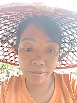 Snapshot of anna-can chatting on April 15, 2026, 5:57 am anna-can online show from April 15, 2026, 5:57 am