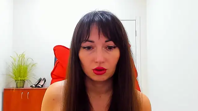 RosiAlina online show from February 9, 2026, 9:18 am