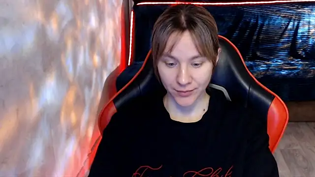 Snapshot of MiaBun1 chatting on May 29, 2026, 3:23 am MiaBun1 online show from May 29, 2026, 3:23 am