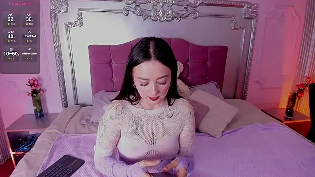 Snapshot of Sabrina_Cutte chatting on February 11, 2026, 3:28 am Sabrina Cutte online show from February 11, 2026, 3:28 am