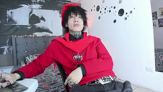 koryu skull online show from February 11, 2026, 11:48 pm