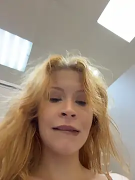 Snapshot of _Little_Ginger chatting on June 20, 2026, 4:06 am Little Ginger online show from June 20, 2026, 4:06 am
