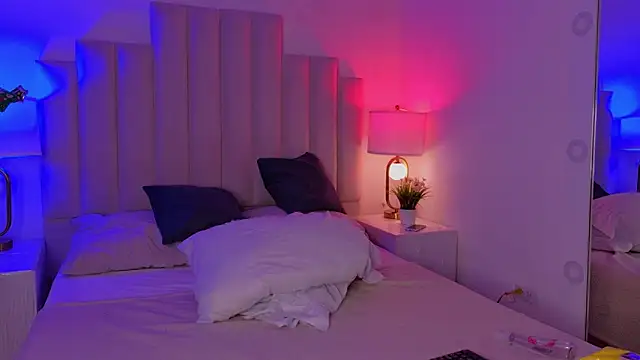 Skymoon0 online show from March 26, 2026, 1:26 am