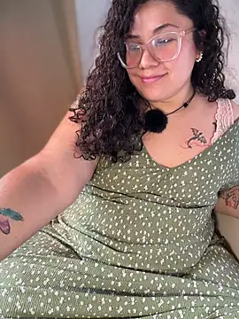VanesssaMilf  online show from May 29, 2026, 6:25 pm