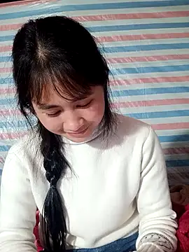 Snapshot of Him_MountainGirl chatting on February 1, 2026, 1:31 pm Him MountainGirl online show from February 1, 2026, 1:31 pm