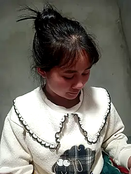 Snapshot of Him_MountainGirl chatting on February 8, 2026, 12:03 pm Him MountainGirl online show from February 8, 2026, 12:03 pm