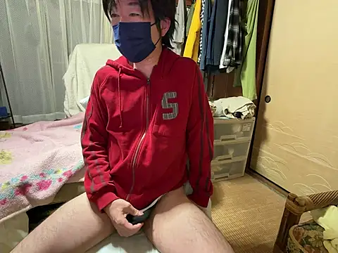 Snapshot of Hirokazu_12 chatting on March 27, 2026, 8:32 pm Hirokazu 12 online show from March 27, 2026, 8:32 pm