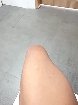 Ynotsz online show from February 7, 2026, 6:10 am