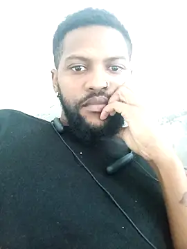 Bbymeeeo online show from May 8, 2026, 11:47 am