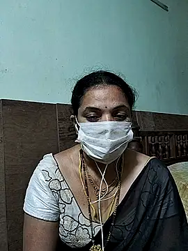 Snapshot of bhavyasri_55 chatting on February 19, 2026, 12:18 am bhavyasri 55 online show from February 19, 2026, 12:18 am