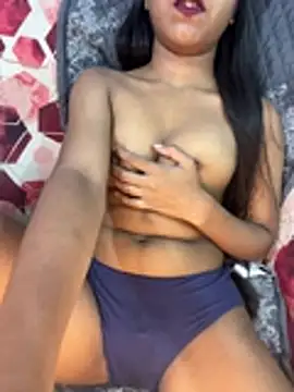 Snapshot of Sassy_Sofiaa_ chatting on July 7, 2026, 6:47 am Sassy Sofiaa online show from July 7, 2026, 6:47 am