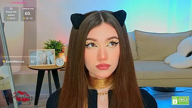 oliviaah  online show from February 2, 2026, 3:33 pm