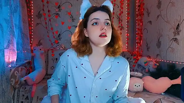 Ari Meow online show from April 8, 2026, 3:35 pm