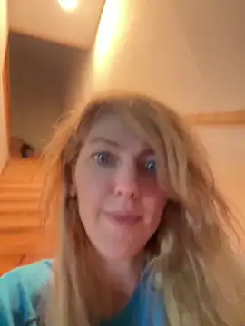 CelestialRuby online show from April 11, 2026, 4:42 am