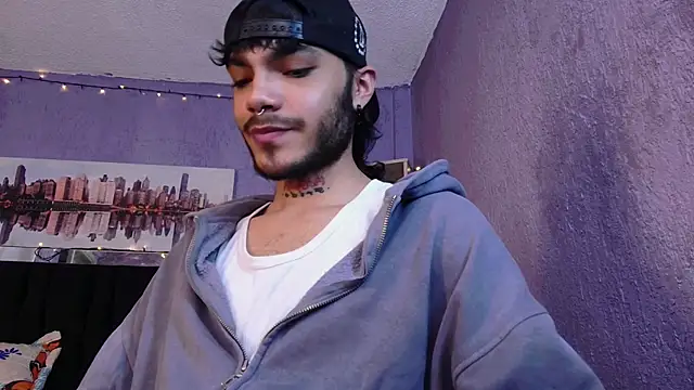 Snapshot of kingdani_hot chatting on December 15, 2025, 3:12 am kingdani hot online show from December 15, 2025, 3:12 am