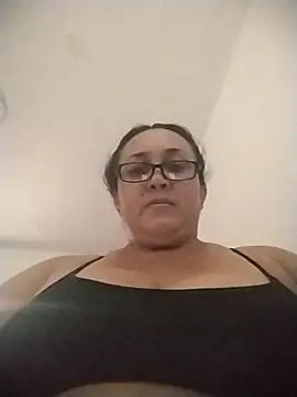 Nini Love  online show from July 9, 2026, 9:47 pm