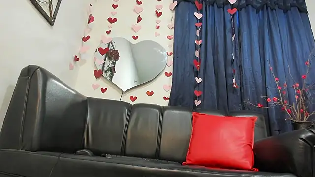 CaramelDesire online show from February 19, 2026, 1:08 pm