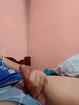 Snapshot of AVALIAminhaPika chatting on July 12, 2026, 1:50 am AVALIAminhaPika online show from July 12, 2026, 1:50 am