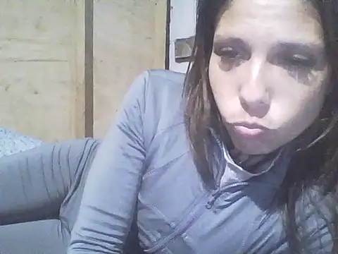 Snapshot of FridahBeli chatting on April 27, 2026, 6:00 am FridahBeli online show from April 27, 2026, 6:00 am
