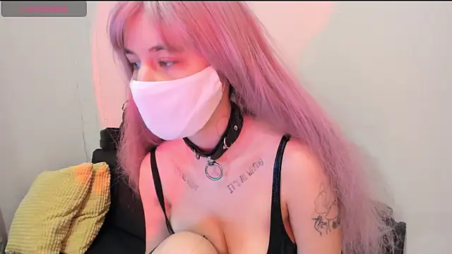 Snapshot of DELAYLALEAA chatting on January 19, 2026, 4:33 pm DELAYLALEAA online show from January 19, 2026, 4:33 pm