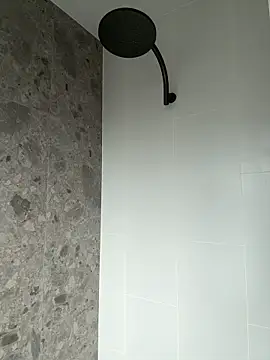 Snapshot of lexi242 chatting on December 16, 2025, 8:35 pm lexi242 online show from December 16, 2025, 8:35 pm