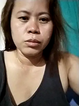 Melania05 online show from April 4, 2026, 2:12 pm