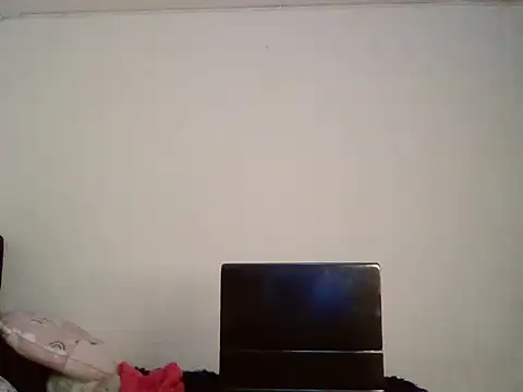 Mia 352 online show from April 30, 2026, 1:56 am